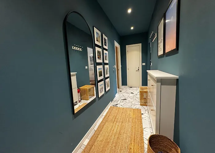 Kibilu - Via Bruzzesi * Milão